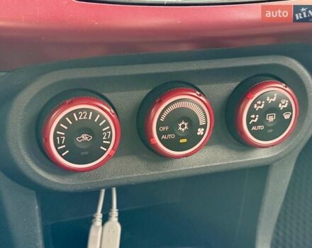 Білий Міцубісі Lancer, об'ємом двигуна 2 л та пробігом 170 тис. км за 6900 $, фото 19 на Automoto.ua