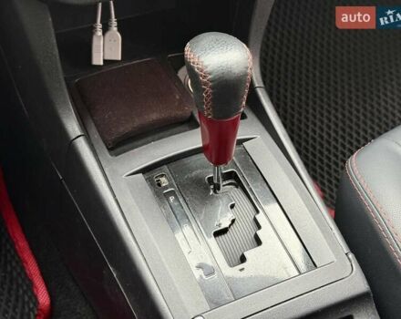 Білий Міцубісі Lancer, об'ємом двигуна 2 л та пробігом 170 тис. км за 6900 $, фото 20 на Automoto.ua