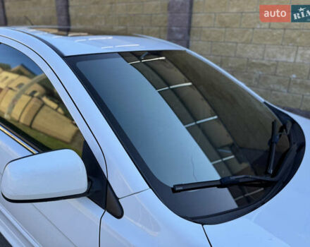 Белый Мицубиси Лансер, объемом двигателя 1.47 л и пробегом 230 тыс. км за 5800 $, фото 9 на Automoto.ua