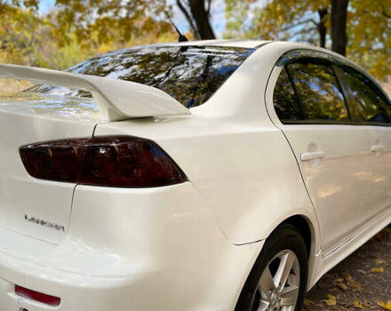 Міцубісі Lancer 2008 у Дніпро (Дніпропетровську) на Automoto.ua Білий Міцубісі Lancer, об'ємом двигуна 2 л та пробігом 200 тис. км за 4000 $, фото 9 на Automoto.ua
