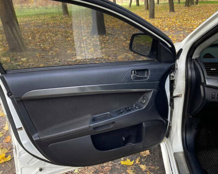 Міцубісі Lancer 2008 у Дніпро (Дніпропетровську) на Automoto.ua Білий Міцубісі Lancer, об'ємом двигуна 2 л та пробігом 200 тис. км за 4000 $, фото 7 на Automoto.ua