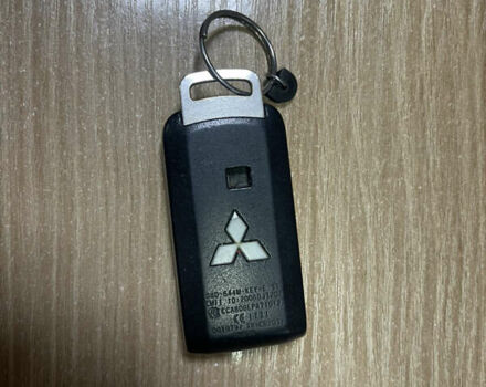 Белый Мицубиси Лансер, объемом двигателя 2 л и пробегом 220 тыс. км за 6000 $, фото 20 на Automoto.ua