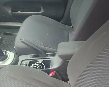 Білий Міцубісі Lancer, об'ємом двигуна 1.58 л та пробігом 250 тис. км за 4400 $, фото 5 на Automoto.ua