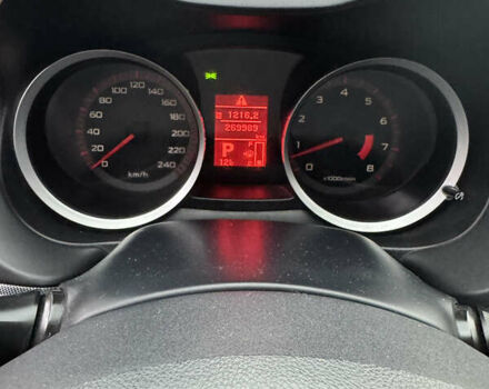 Білий Міцубісі Lancer, об'ємом двигуна 2 л та пробігом 269 тис. км за 6000 $, фото 13 на Automoto.ua