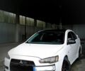 Білий Міцубісі Lancer, об'ємом двигуна 2 л та пробігом 300 тис. км за 4892 $, фото 1 на Automoto.ua