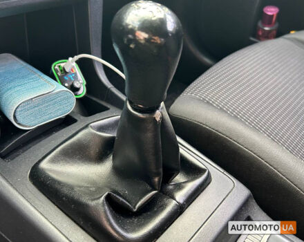 Білий Міцубісі Lancer, об'ємом двигуна 1.5 л та пробігом 220 тис. км за 7700 $, фото 11 на Automoto.ua