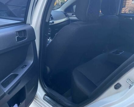 Білий Міцубісі Lancer, об'ємом двигуна 1.5 л та пробігом 218 тис. км за 6000 $, фото 6 на Automoto.ua