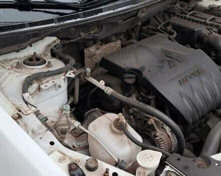 Белый Мицубиси Лансер, объемом двигателя 1.5 л и пробегом 160 тыс. км за 7600 $, фото 17 на Automoto.ua