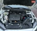 Білий Міцубісі Lancer, об'ємом двигуна 2 л та пробігом 225 тис. км за 7800 $, фото 9 на Automoto.ua