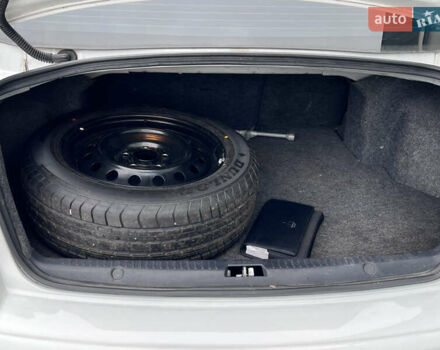 Белый Мицубиси Лансер, объемом двигателя 1.59 л и пробегом 145 тыс. км за 7500 $, фото 22 на Automoto.ua