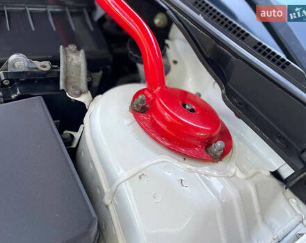Білий Міцубісі Lancer, об'ємом двигуна 1.6 л та пробігом 205 тис. км за 4750 $, фото 34 на Automoto.ua