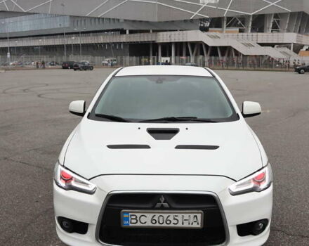 Белый Мицубиси Лансер, объемом двигателя 1.59 л и пробегом 130 тыс. км за 8500 $, фото 9 на Automoto.ua