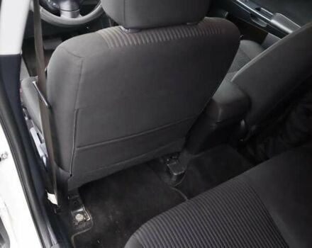 Белый Мицубиси Лансер, объемом двигателя 1.59 л и пробегом 130 тыс. км за 8500 $, фото 42 на Automoto.ua