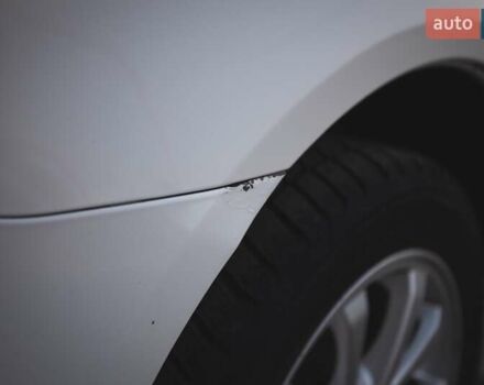 Білий Міцубісі Lancer, об'ємом двигуна 1.6 л та пробігом 247 тис. км за 8200 $, фото 11 на Automoto.ua