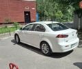 Белый Мицубиси Лансер, объемом двигателя 1.6 л и пробегом 163 тыс. км за 8000 $, фото 2 на Automoto.ua