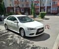Белый Мицубиси Лансер, объемом двигателя 1.6 л и пробегом 163 тыс. км за 8000 $, фото 1 на Automoto.ua