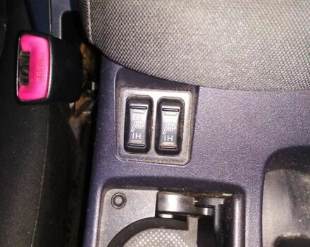 Белый Мицубиси Лансер, объемом двигателя 1.59 л и пробегом 110 тыс. км за 7300 $, фото 11 на Automoto.ua