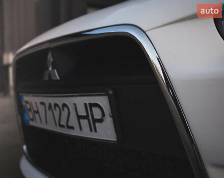 Білий Міцубісі Lancer, об'ємом двигуна 1.6 л та пробігом 248 тис. км за 8500 $, фото 12 на Automoto.ua