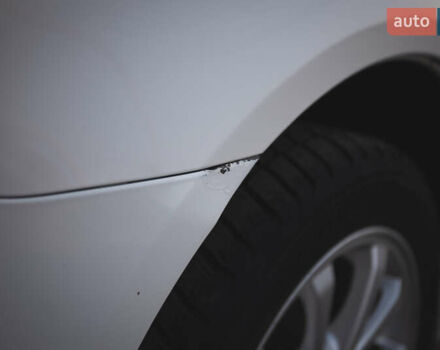 Білий Міцубісі Lancer, об'ємом двигуна 1.6 л та пробігом 248 тис. км за 8500 $, фото 32 на Automoto.ua