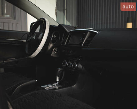 Білий Міцубісі Lancer, об'ємом двигуна 1.6 л та пробігом 248 тис. км за 8500 $, фото 18 на Automoto.ua