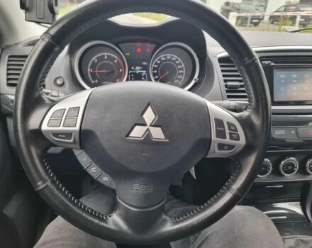 Белый Мицубиси Лансер, объемом двигателя 1.8 л и пробегом 82 тыс. км за 8800 $, фото 8 на Automoto.ua