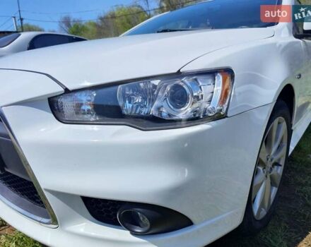 Белый Мицубиси Лансер, объемом двигателя 2.4 л и пробегом 52 тыс. км за 12100 $, фото 1 на Automoto.ua