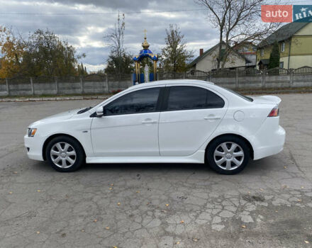 Мицубиси Лансер 2015 в Остоге на Automoto.ua Белый Мицубиси Лансер, объемом двигателя 2 л и пробегом 131 тыс. км за 9000 $, фото 12 на Automoto.ua