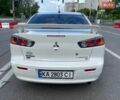 Белый Мицубиси Лансер, объемом двигателя 2.36 л и пробегом 87 тыс. км за 9000 $, фото 5 на Automoto.ua