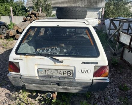 Белый Мицубиси Лансер, объемом двигателя 1.9 л и пробегом 438 тыс. км за 462 $, фото 3 на Automoto.ua