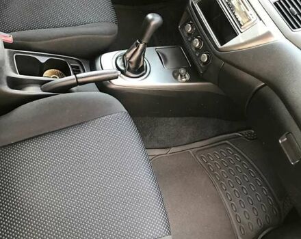 Білий Міцубісі Lancer, об'ємом двигуна 1.6 л та пробігом 231 тис. км за 4300 $, фото 7 на Automoto.ua