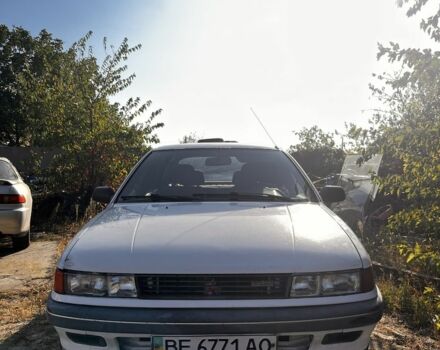 Білий Міцубісі Lancer, об'ємом двигуна 1.8 л та пробігом 350 тис. км за 2100 $, фото 2 на Automoto.ua