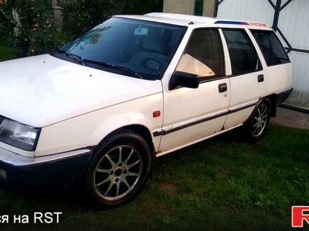 Міцубісі Lancer 1989 у Івано-Франківську на Automoto.ua Білий Міцубісі Lancer, об'ємом двигуна 1.5 л та пробігом 0 тис. км за 1100 $, фото 1 на Automoto.ua