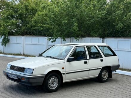 Мицубиси Лансер 1991 в Одессе на Automoto.ua Белый Мицубиси Лансер, объемом двигателя 1.5 л и пробегом 277 тыс. км за 1300 $, фото 1 на Automoto.ua