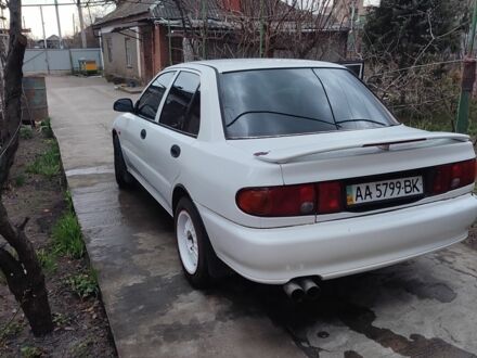 Белый Мицубиси Лансер, объемом двигателя 0 л и пробегом 2 тыс. км за 1500 $, фото 1 на Automoto.ua