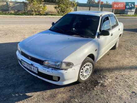 Міцубісі Lancer 1994 у Одесі на Automoto.ua Білий Міцубісі Lancer, об'ємом двигуна 1.3 л та пробігом 185 тис. км за 1250 $, фото 1 на Automoto.ua