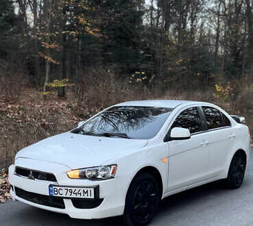 Міцубісі Lancer 2008 у Трускавце на Automoto.ua Білий Міцубісі Lancer, об'ємом двигуна 1.5 л та пробігом 255 тис. км за 5777 $, фото 1 на Automoto.ua