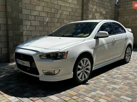 Білий Міцубісі Lancer, об'ємом двигуна 2 л та пробігом 215 тис. км за 6500 $, фото 1 на Automoto.ua