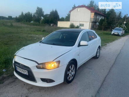 Білий Міцубісі Lancer, об'ємом двигуна 1.5 л та пробігом 280 тис. км за 3500 $, фото 1 на Automoto.ua