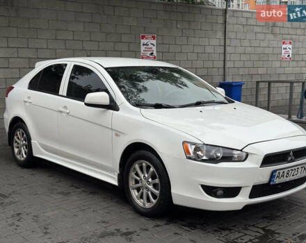 Белый Мицубиси Лансер, объемом двигателя 1.8 л и пробегом 151 тыс. км за 7350 $, фото 1 на Automoto.ua