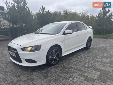 Міцубісі Lancer 2012 у Хмельницькому на Automoto.ua Білий Міцубісі Lancer, об'ємом двигуна 1.6 л та пробігом 231 тис. км за 6900 $, фото 1 на Automoto.ua