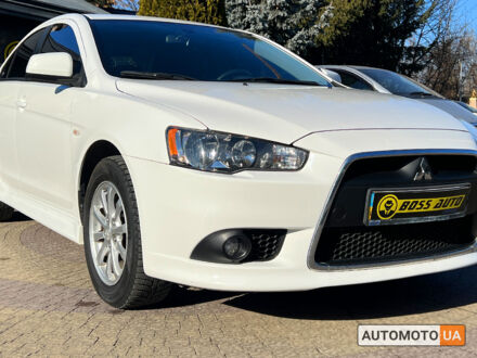 Міцубісі Lancer 2013 у Львові на Automoto.ua Білий Міцубісі Lancer, об'ємом двигуна 1.6 л та пробігом 121 тис. км за 11200 $, фото 1 на Automoto.ua