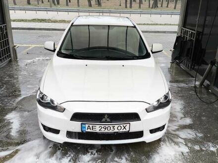 Міцубісі Lancer 2014 у Дніпро (Дніпропетровську) на Automoto.ua Білий Міцубісі Lancer, об'ємом двигуна 2 л та пробігом 130 тис. км за 8800 $, фото 1 на Automoto.ua