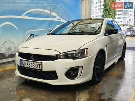 Мицубиси Лансер 2017 в Киеве на Automoto.ua Белый Мицубиси Лансер, объемом двигателя 2 л и пробегом 120 тыс. км за 9000 $, фото 1 на Automoto.ua
