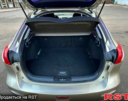 Бежевий Міцубісі Lancer, об'ємом двигуна 1.8 л та пробігом 154 тис. км за 6300 $, фото 4 на Automoto.ua