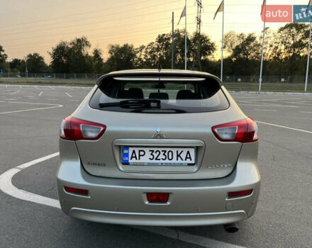 Бежевый Мицубиси Лансер, объемом двигателя 1.8 л и пробегом 285 тыс. км за 6700 $, фото 3 на Automoto.ua