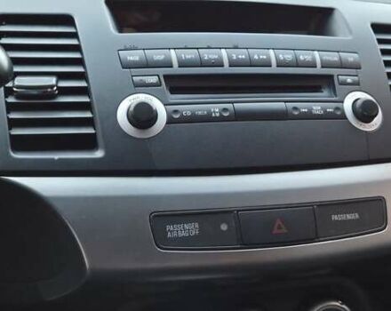 Бежевий Міцубісі Lancer, об'ємом двигуна 1.8 л та пробігом 204 тис. км за 7300 $, фото 12 на Automoto.ua