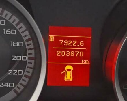 Бежевий Міцубісі Lancer, об'ємом двигуна 1.8 л та пробігом 204 тис. км за 7500 $, фото 4 на Automoto.ua