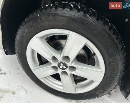 Бежевый Мицубиси Лансер, объемом двигателя 1.5 л и пробегом 380 тыс. км за 5000 $, фото 12 на Automoto.ua