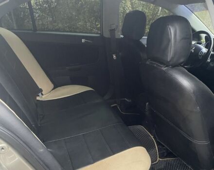 Бежевий Міцубісі Lancer, об'ємом двигуна 2 л та пробігом 290 тис. км за 6000 $, фото 6 на Automoto.ua