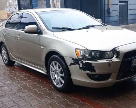 Бежевий Міцубісі Lancer, об'ємом двигуна 2 л та пробігом 200 тис. км за 6500 $, фото 1 на Automoto.ua